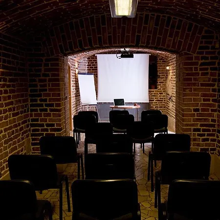 Szálloda Krasickiego 24 3*