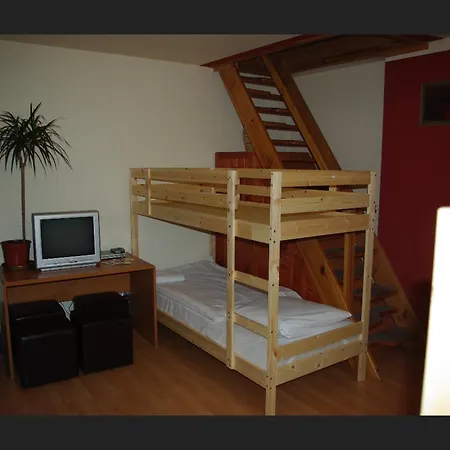 Otel Krasickiego 24 3*